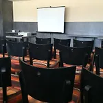 阿雷娜旅馆 4* 霍穆托夫