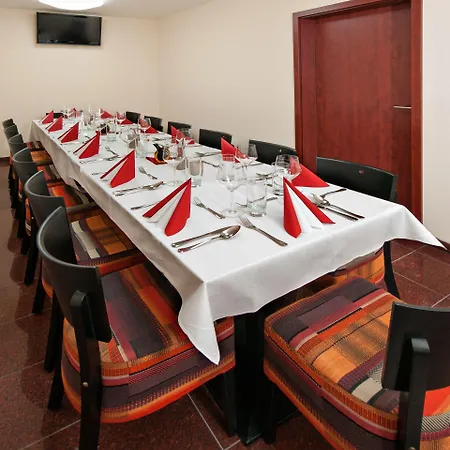 Arena 4* Chomutov