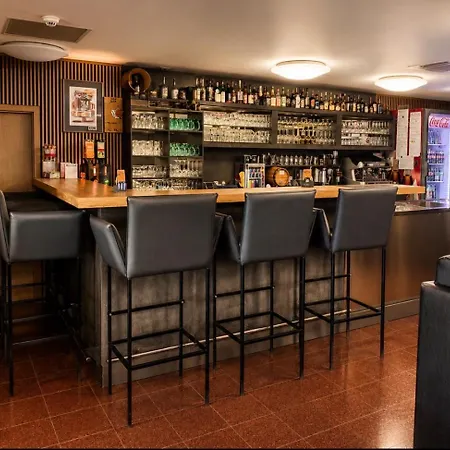 Arena Hotel 4*