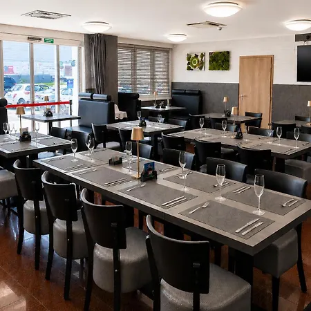 Arena Hotel 4*