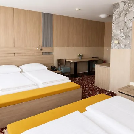 Arena 4* Chomutov