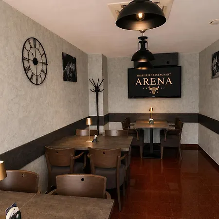 Arena Hotel